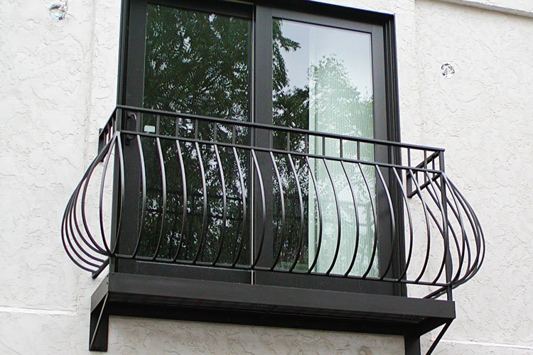 modern window brailing